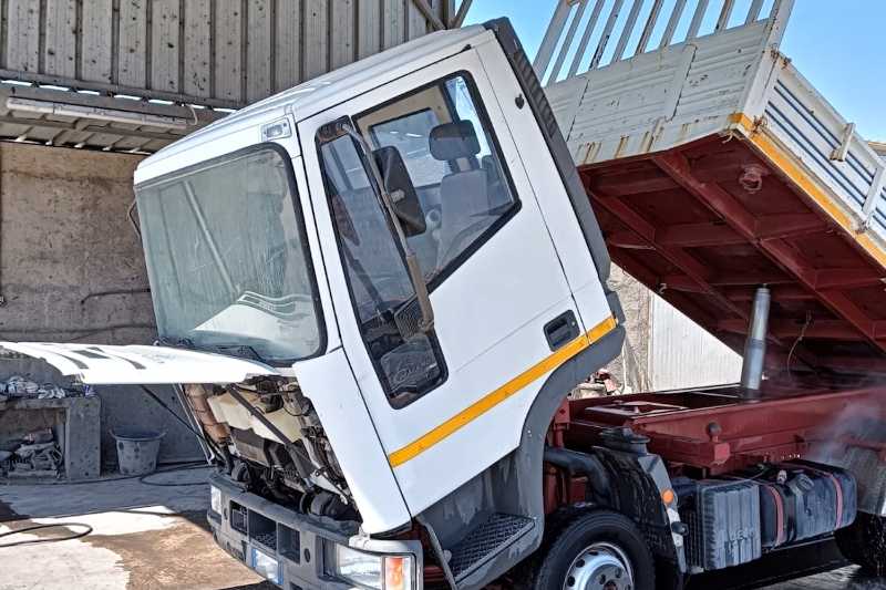 OmecoHub - Immagine IVECO 65E12